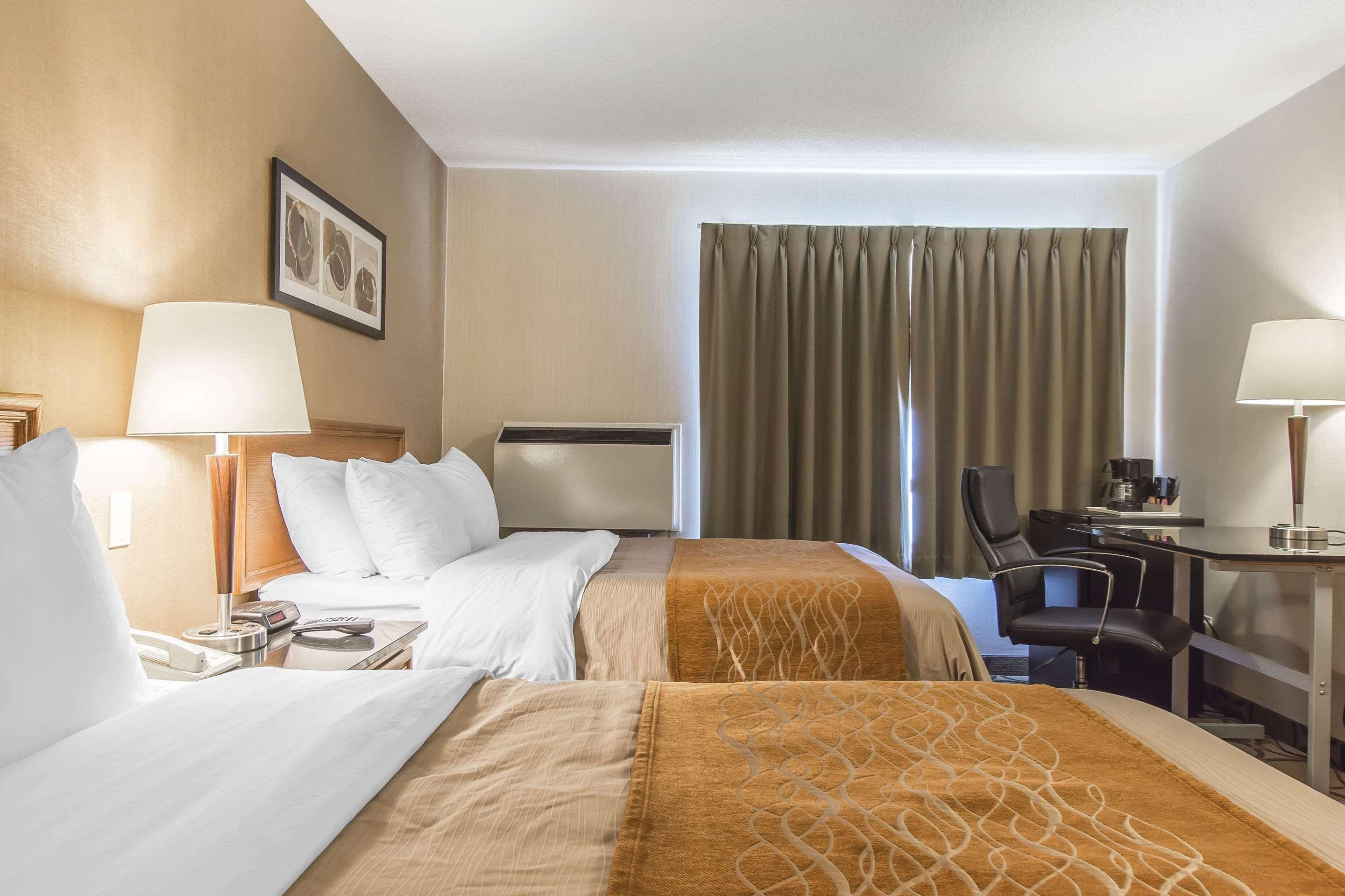 Comfort Inn Kapuskasing Bagian luar foto