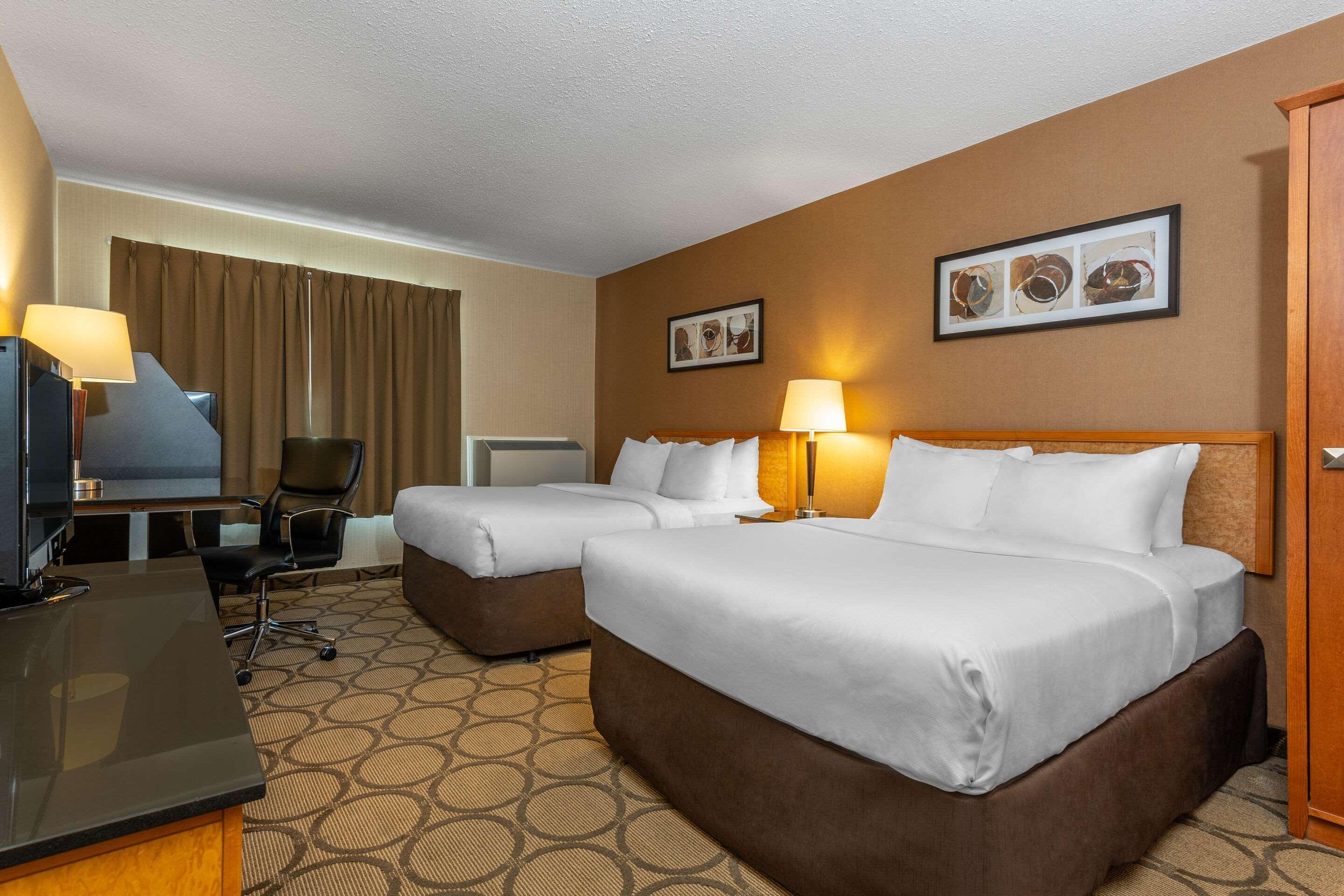 Comfort Inn Kapuskasing Bagian luar foto