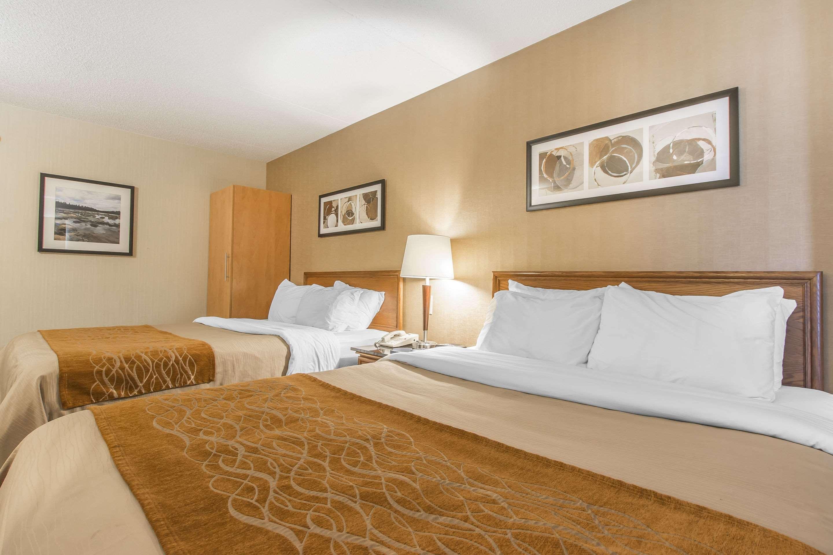 Comfort Inn Kapuskasing Bagian luar foto