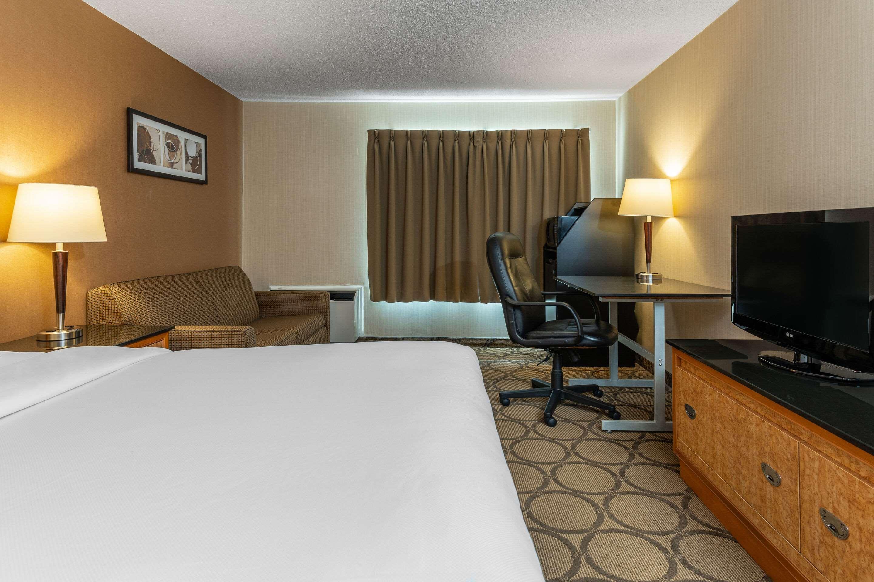 Comfort Inn Kapuskasing Bagian luar foto