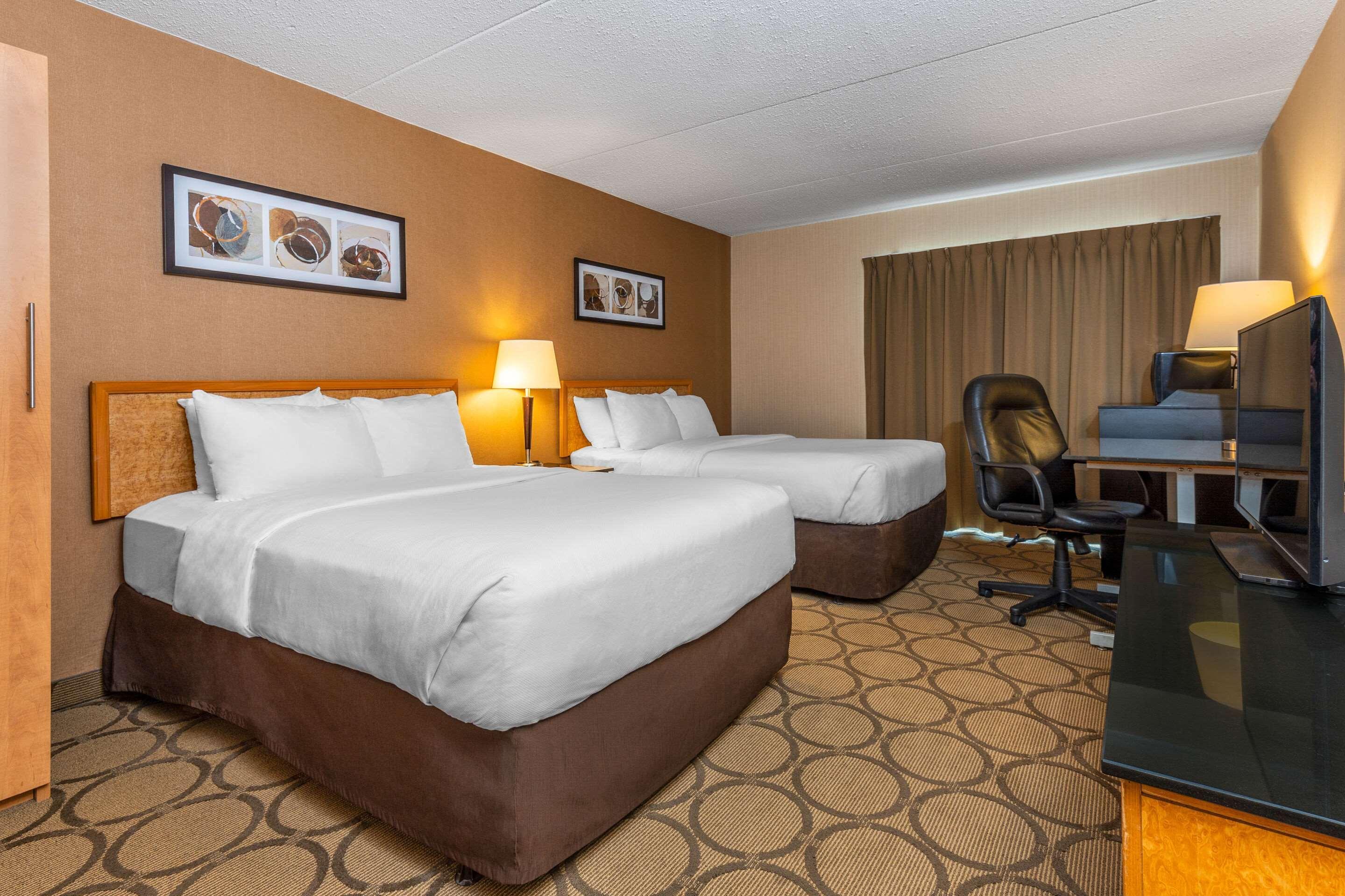 Comfort Inn Kapuskasing Bagian luar foto