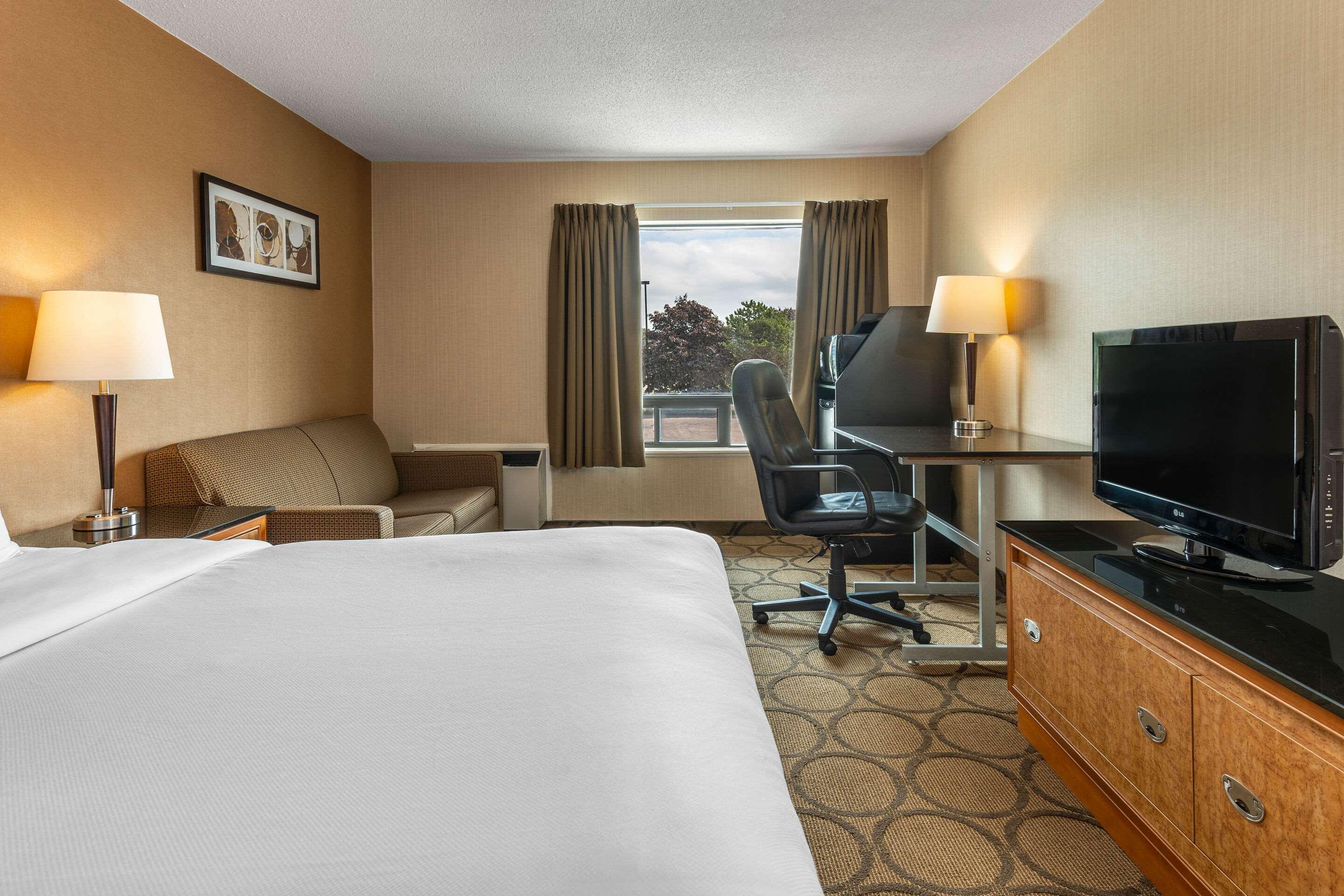 Comfort Inn Kapuskasing Bagian luar foto